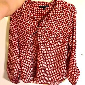 Adrienne Vittadini Women's Red White Black Geometric Button Up Top, L